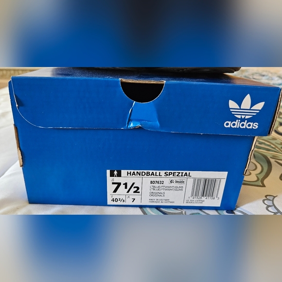 Adidas Handball Spezial Shoes size 7.5 mens US Light Blue NWT - Picture 10 of 11